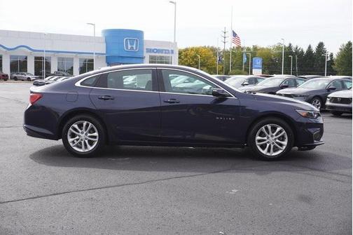 2017 Chevrolet Malibu 1LT