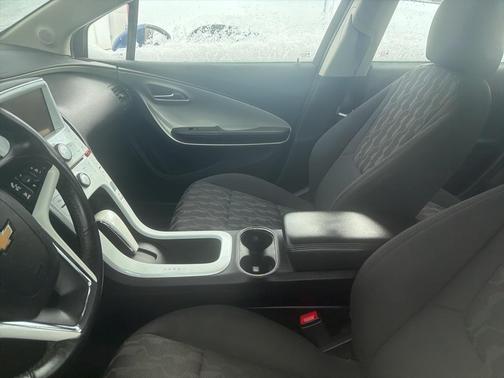 2013 Chevrolet Volt Base