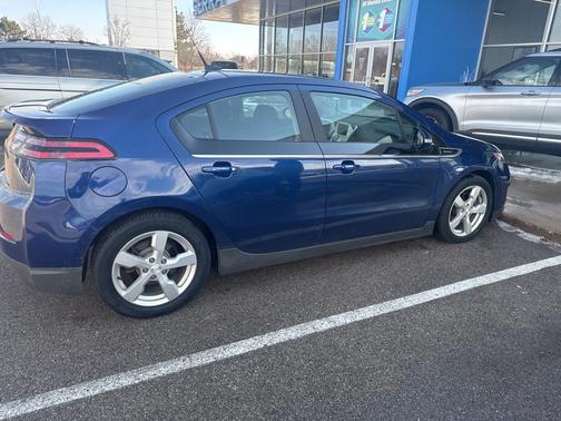 2013 Chevrolet Volt Base