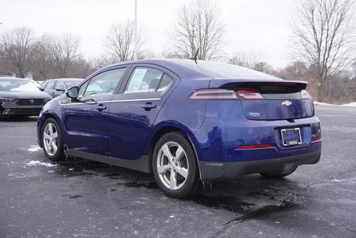 2013 Chevrolet Volt Base
