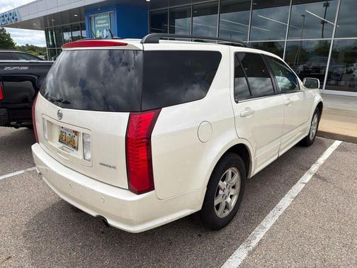 Diamond White 2006 Cadillac SRX V6