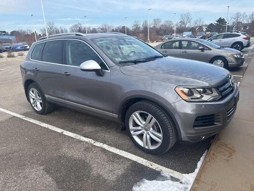 2012 Volkswagen Touareg VR6 Executive