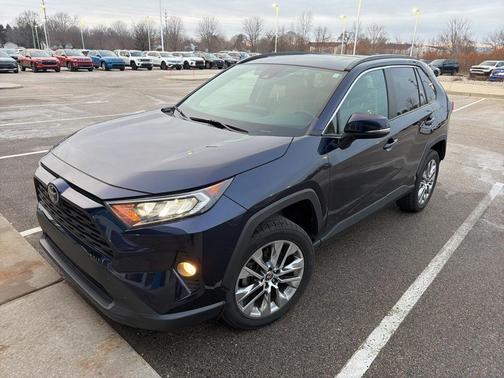 2021 Toyota RAV4 XLE Premium