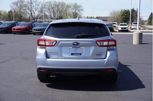 2018 Subaru Impreza 2.0i Sport