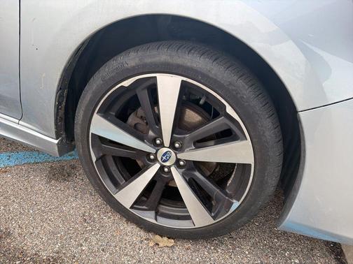 Ice Silver Metallic 2018 Subaru Impreza 2.0i Sport