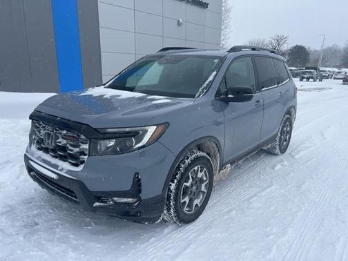 2023 Honda Passport AWD TrailSport