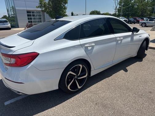 2022 Honda Accord Hybrid Base
