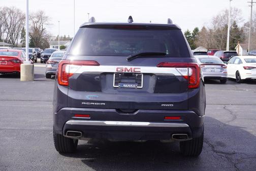 Hunter Metallic 2023 GMC Acadia Denali