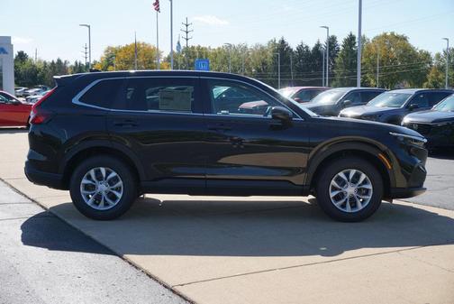 Crystal Black Pearl 2027 Honda CR-V LX