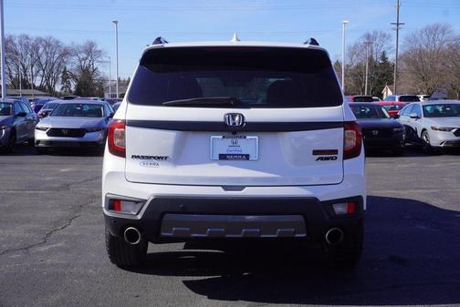 2022 Honda Passport AWD TrailSport