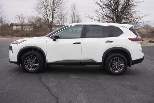 Glacier White 2025 Nissan Rogue S