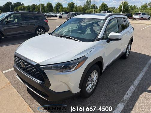 Wind Chill Pearl 2022 Toyota Corolla Cross LE