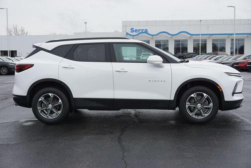 Summit White 2023 Chevrolet Blazer 2LT