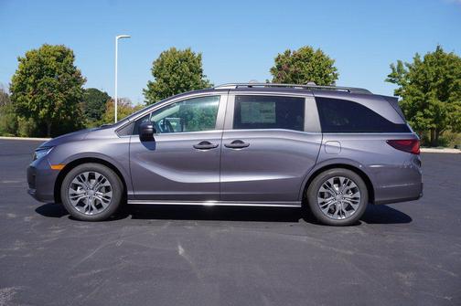 Modern Steel Metallic 2026 Honda Odyssey Touring
