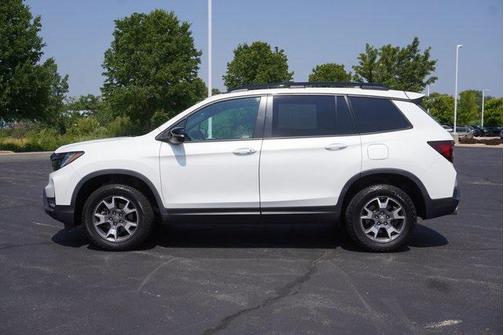2022 Honda Passport AWD TrailSport