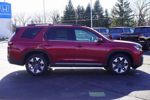 2026 Honda Pilot Touring 8-Passenger