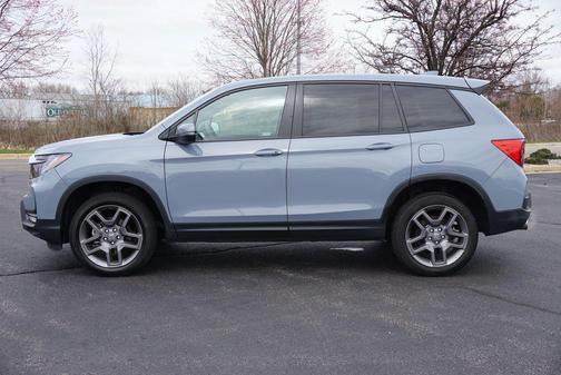 Sonic Gray Pearl 2023 Honda Passport AWD EX-L