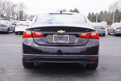 2017 Chevrolet Malibu 1LT