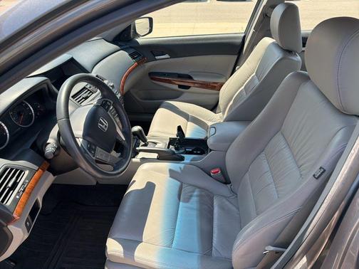 Polished Metal Metallic 2012 Honda Accord EX-L