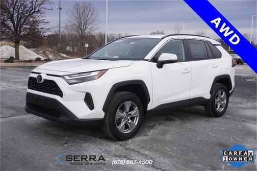 2023 Toyota RAV4 XLE