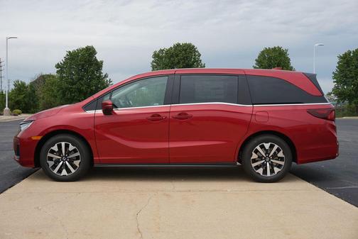 Radiant Red 2026 Honda Odyssey EX-L