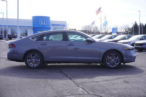 Urban Gray Pearl 2026 Honda Accord Hybrid EX-L