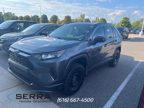 2020 Toyota RAV4 LE
