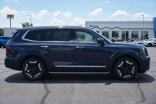 Midnight Lake Blue 2023 Kia Telluride S