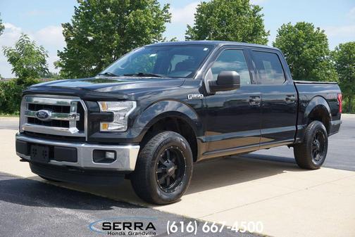 Tuxedo Black Metallic 2015 Ford F-150 XLT
