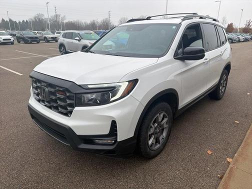 2023 Honda Passport AWD TrailSport