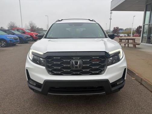 2023 Honda Passport AWD TrailSport