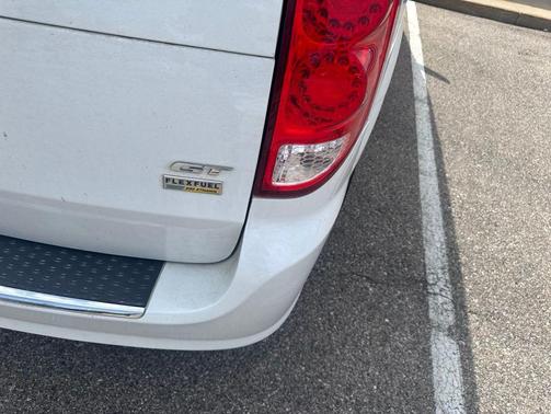 White Knuckle Clearcoat 2019 Dodge Grand Caravan GT