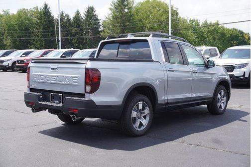 Solar Silver Metallic 2026 Honda Ridgeline RTL