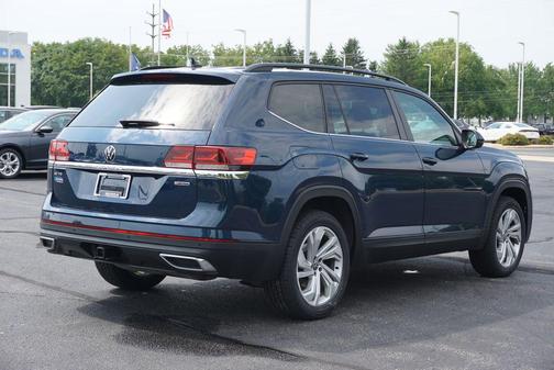 Blue Metallic 2022 Volkswagen Atlas 3.6L SE w/Technology