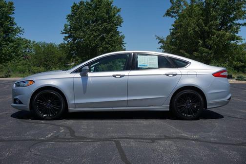 Ingot Silver 2016 Ford Fusion SE