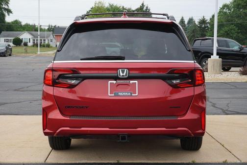 Radiant Red Metallic II 2026 Honda Odyssey Sport-L