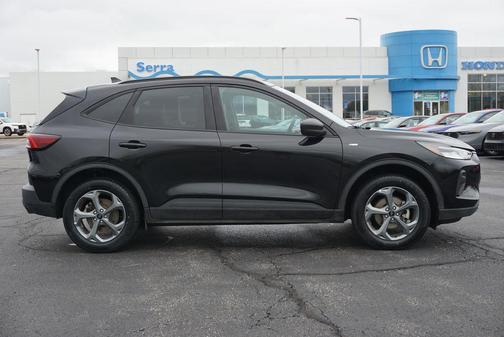 Black Metallic 2025 Ford Escape ST-Line