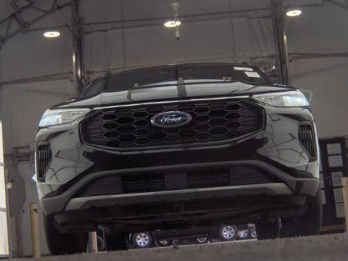 Black Metallic 2025 Ford Escape ST-Line