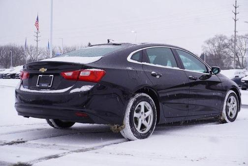 2017 Chevrolet Malibu 1LS