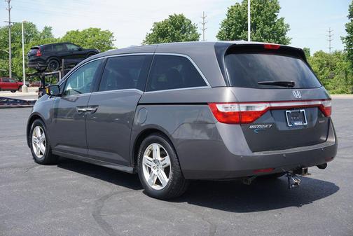 Polished Metal Metallic 2013 Honda Odyssey Touring