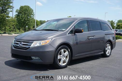Polished Metal Metallic 2013 Honda Odyssey Touring