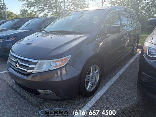 Polished Metal Metallic 2013 Honda Odyssey Touring