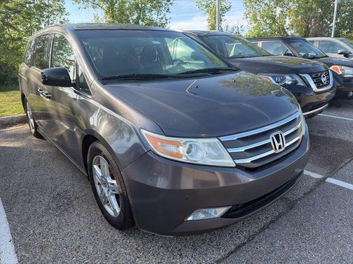 Polished Metal Metallic 2013 Honda Odyssey Touring
