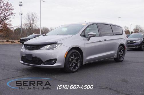 2020 Chrysler Pacifica Touring-L Plus