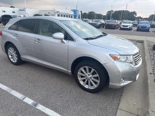 2010 Toyota Venza Base