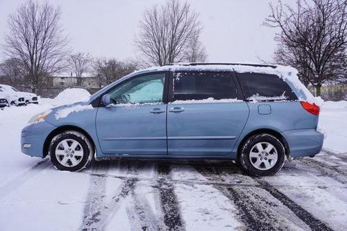 2009 Toyota Sienna XLE