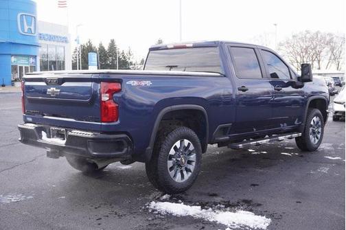 2023 Chevrolet Silverado 2500 Custom