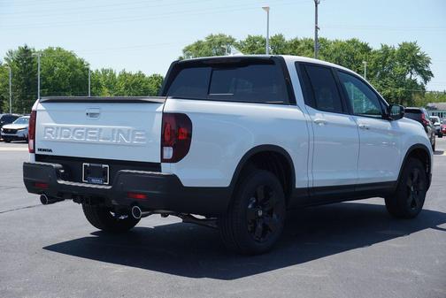 Platinum White Pearl 2026 Honda Ridgeline Black