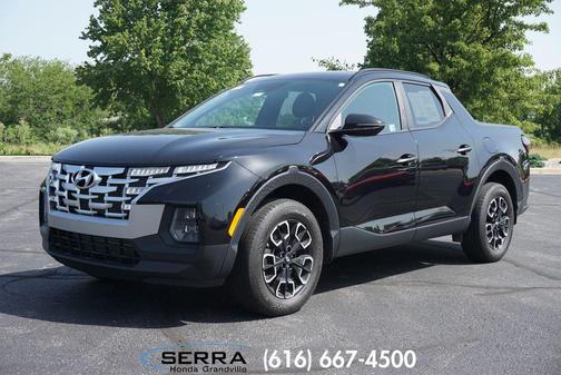 Phantom Black 2024 Hyundai SANTA CRUZ SEL