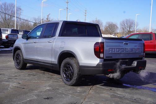 Solar Silver Metallic 2026 Honda Ridgeline TrailSport+